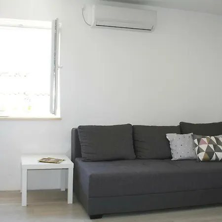 Apartamento Betina 16607a Tisno